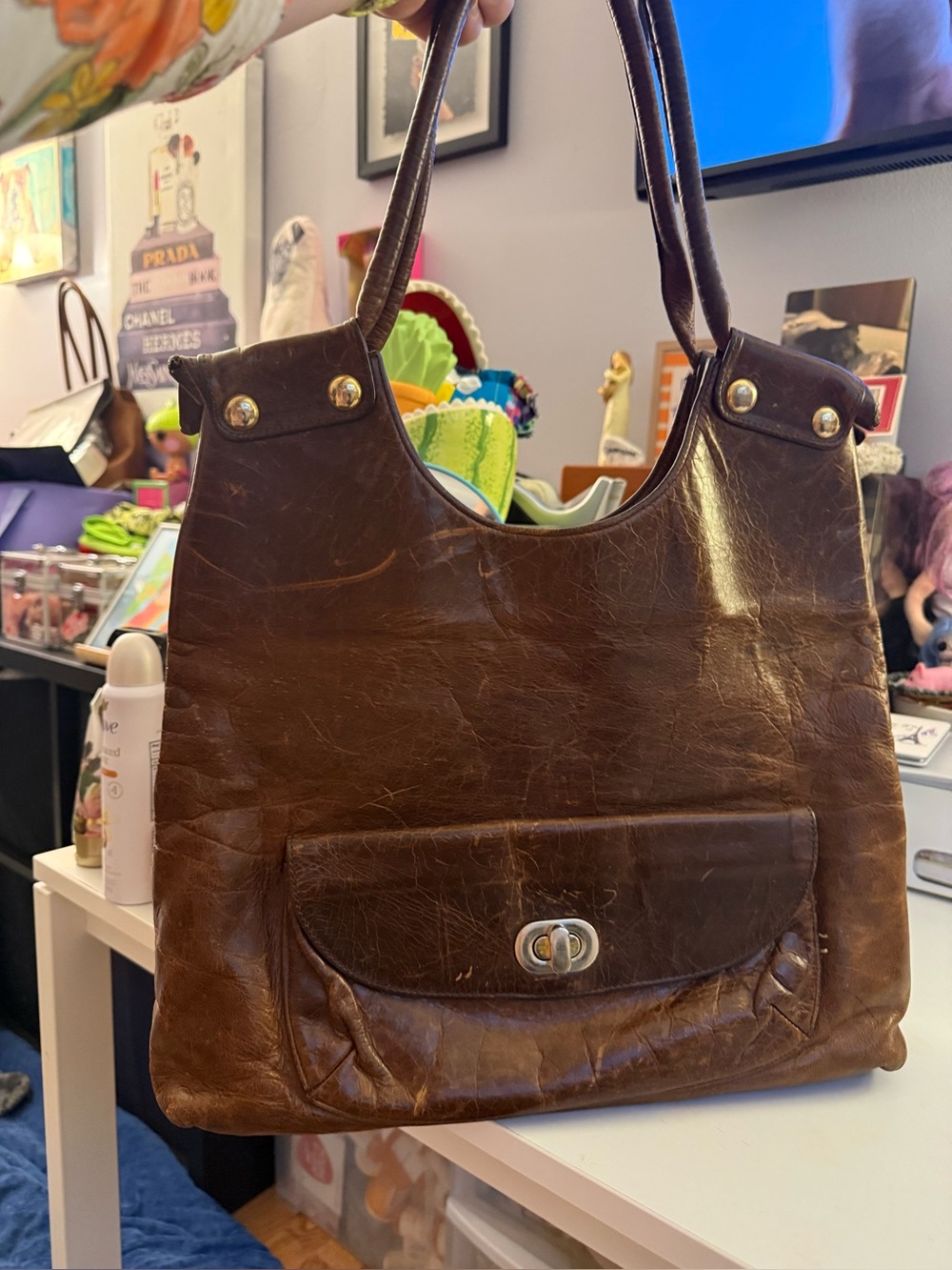Classic Brown Leather Tote Bag with Front Pocket